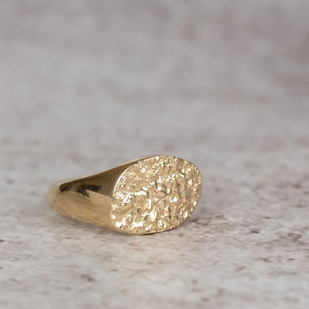 Continent Ring 14kt Gold
